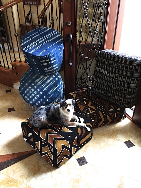 Vintage Indigo & Mali Poufs<br>
Fabrics from Africa